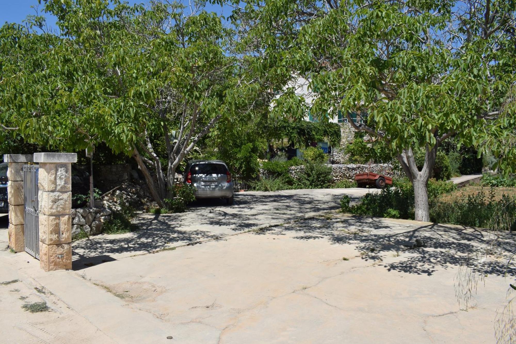 Lina Vrankovic Apartments ฮวาร์ ภายนอก รูปภาพ